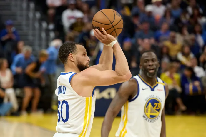 NBA直播-库里缺阵，勇士深陷绝境，库明加独木难支