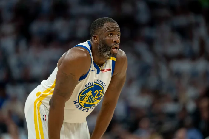 NBA直播-德雷蒙德·格林的交易暗涌：勇士队的艰难抉择与命运转折
